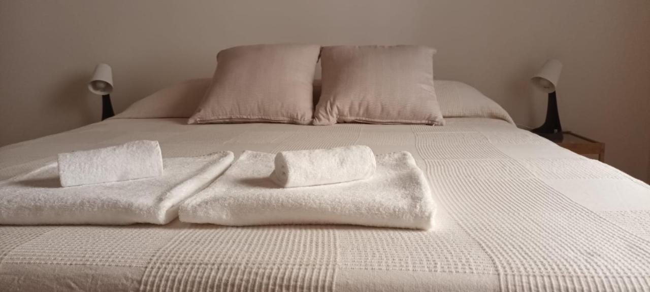 Il Porto Di Ale E Kat Hotel Livorno Bagian luar foto